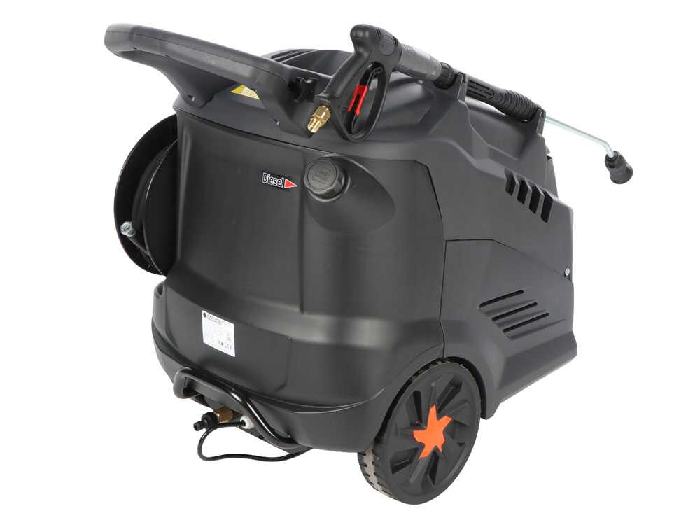 Comet New Scout Evo 160 Extra - Nettoyeur haute pression à eau chaude professionnel - 160 bar max - 600 l/h