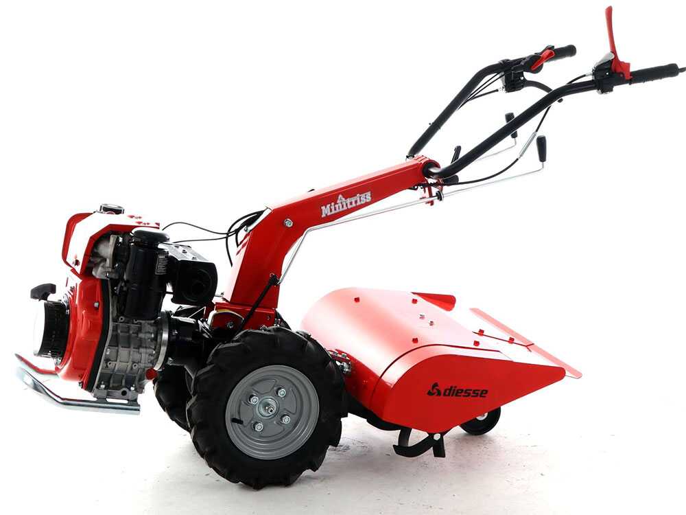 Diesse Minitriss - Motoculteur diesel - Vulcan V245 - 42 Cv - GAILLAC JARDINAGE Diesse Minitriss - Motoculteur diesel - Vulcan V245 - 4,2 Cv