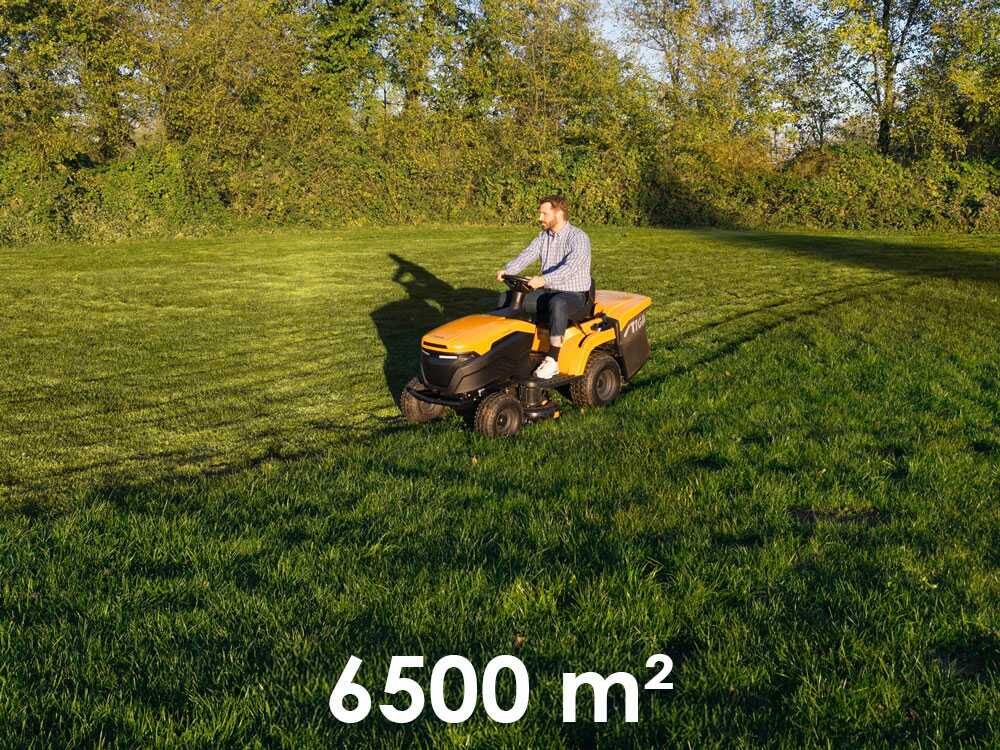 Stiga Estate 598e - Kit Tracteur tondeuse avec 1 module de batterie ePower Pro de 56V40Ah - Bac de ramassage et mulching - GAILLAC JARDINAGE Stiga Estate 598e - Kit Tracteur tondeuse avec 1 module de batterie ePower Pro de 56V/40Ah - Bac de ramassage et mulching